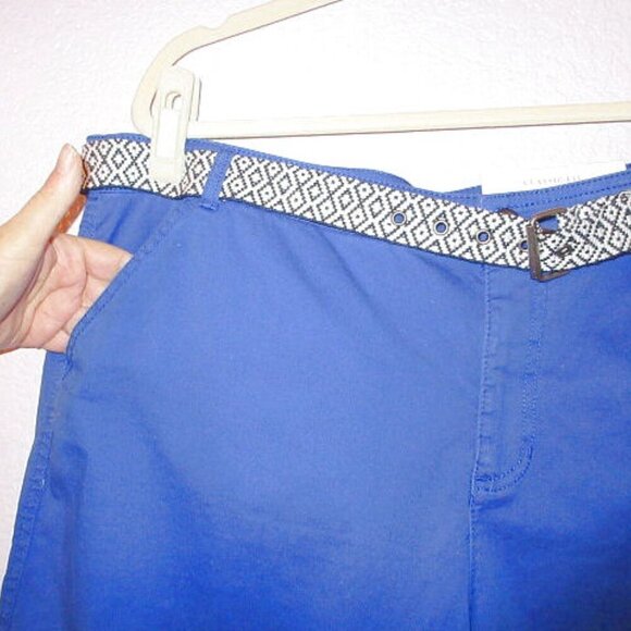 Croft & Barrow Bermuda Shorts Womens Size 18 Belted Stretch Secretly Slimming - Picture 3 of 11
